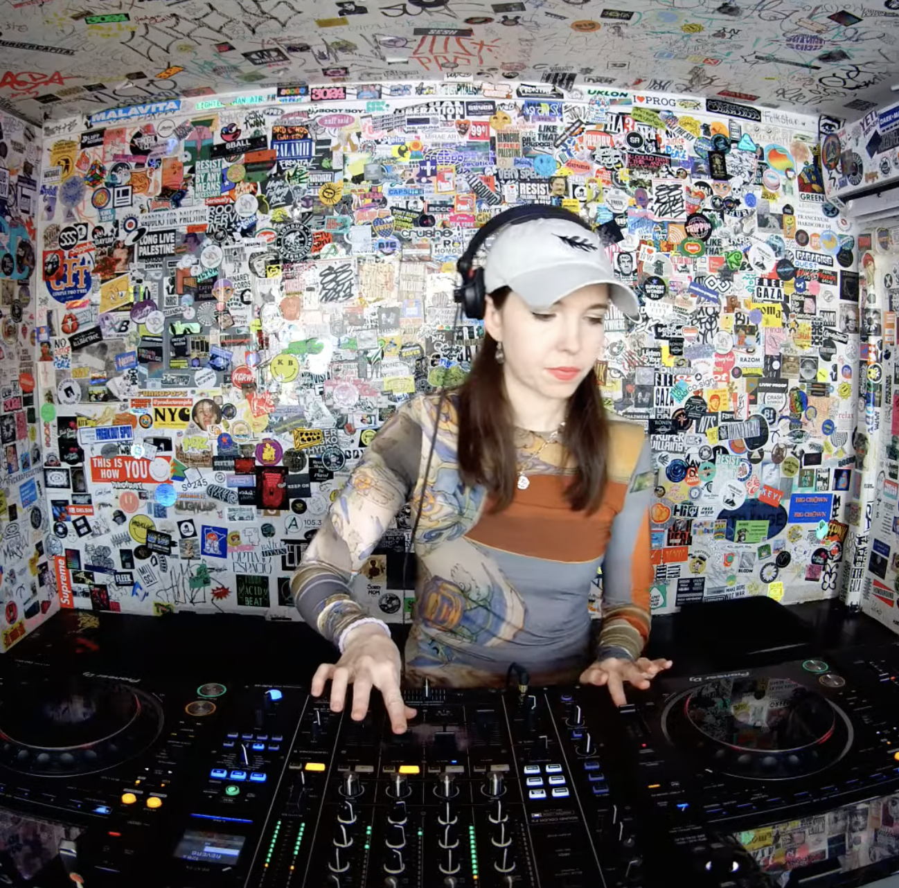 Sybil @TheLotRadio 11.11.2025